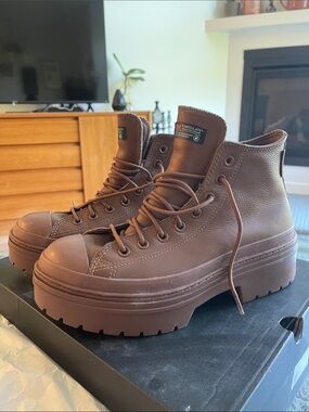 Waterproof platform converse